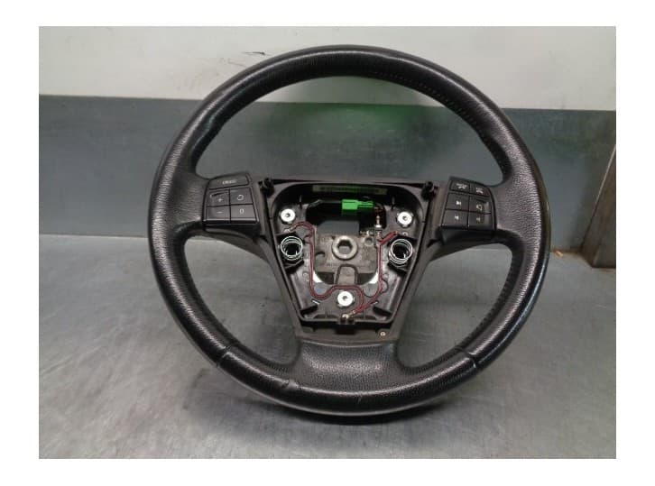 Recambio de volante para volvo v50 (545) 2.4 referencia OEM IAM 8687336 5515000