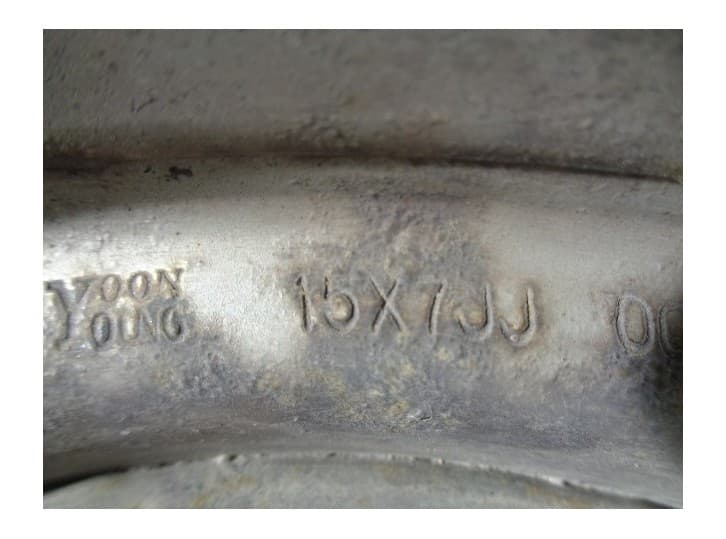 Recambio de llanta para ssangyong musso (fj) 2.9 td referencia OEM IAM 4173005200 R15X7JJ 4