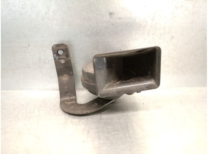 Recambio de claxon para kia stonic (yb) 1.2 cvvt referencia OEM IAM 96611H8700 96611H8700 3
