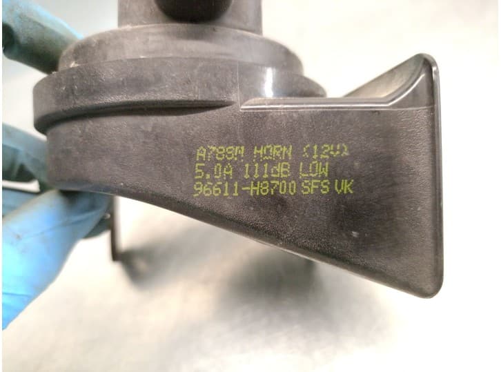 Recambio de claxon para kia stonic (yb) 1.2 cvvt referencia OEM IAM 96611H8700 96611H8700 4