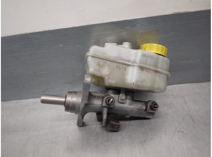 Recambio de bomba freno para seat ibiza iv (6j5, 6p1) 1.4 tsi referencia OEM IAM 6R1611019 2