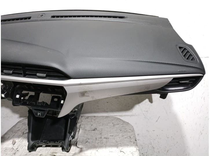Recambio de salpicadero para opel corsa f (p2jo) corsa-e (68) referencia OEM IAM 5502359 5