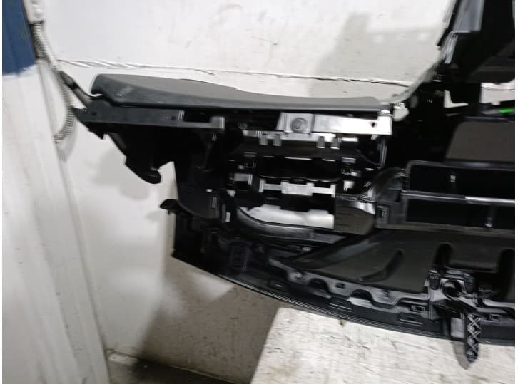 Recambio de salpicadero para opel corsa f (p2jo) corsa-e (68) referencia OEM IAM 5502359 7