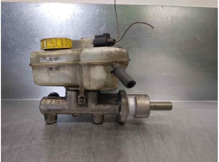 Recambio de bomba freno para seat ibiza iii (6l1) 1.4 16v referencia OEM IAM 6Q0611019N 2
