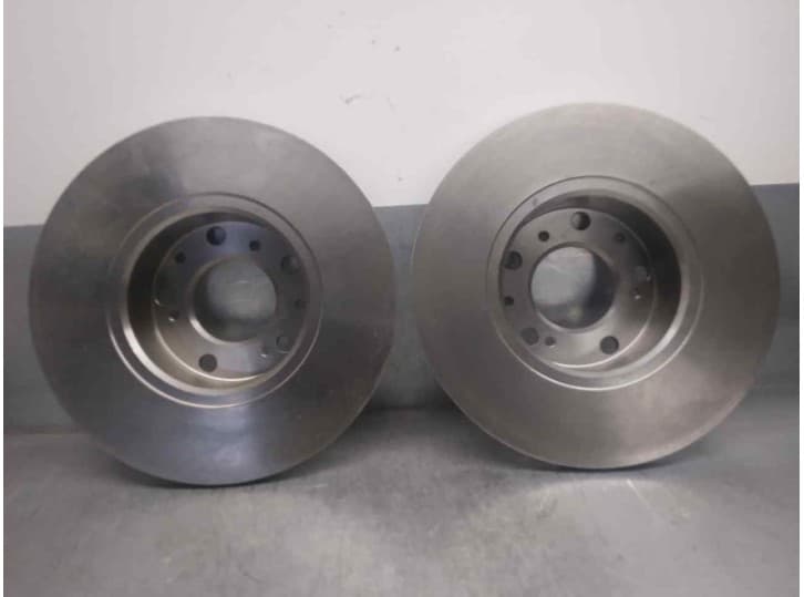 Recambio de disco freno delantero para fiat ducato referencia OEM IAM 7538682 2