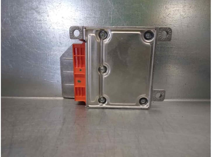 Recambio de centralita airbag para bmw 5 (e39) 525 tds referencia OEM IAM 8200841249 2