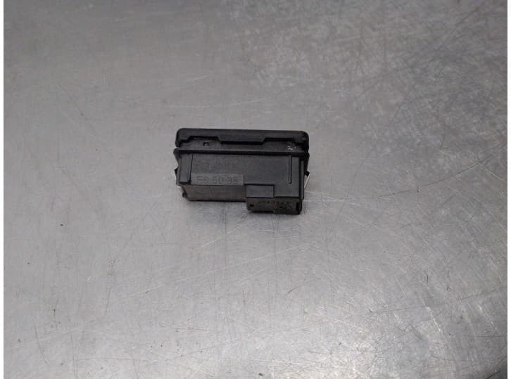 Recambio de warning para bmw 5 (e39) 525 d referencia OEM IAM 8350947 2