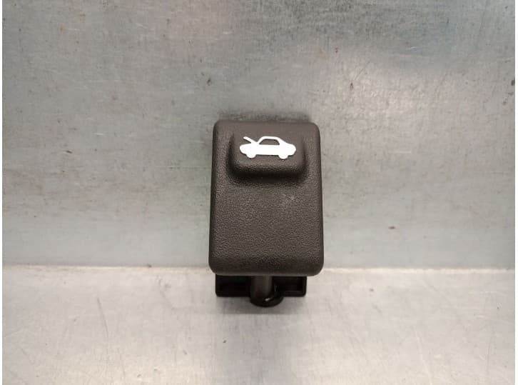 Recambio de cerradura capot para kia stonic (yb) 1.2 cvvt referencia OEM IAM 8118234000