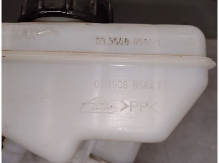 Recambio de bomba freno para jaguar xe (x760) 2.0 d referencia OEM IAM 03350885641  ATE 6