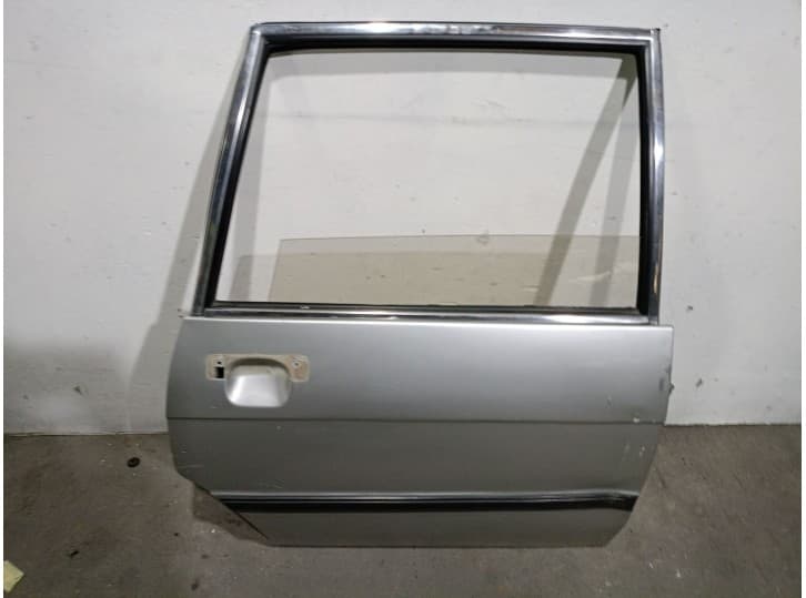 Recambio de puerta trasera derecha para talbot solara sx 1.6 referencia OEM IAM 5611524