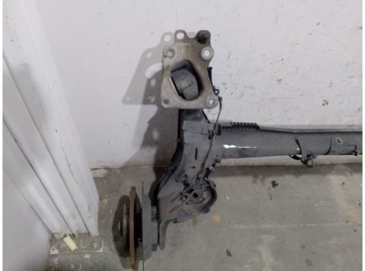 Recambio de puente trasero para citroën ds5 2.0 hdi 165 referencia OEM IAM 5148N9 5148N9 3