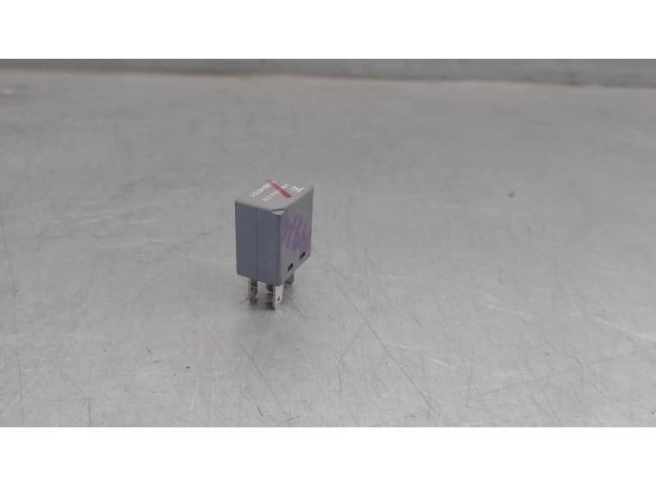 Recambio de rele para citroën c1 ii (pa_, ps_) 1.0 vti 72 referencia OEM IAM 9008087021 2