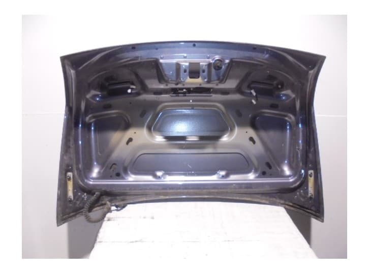 Recambio de porton trasero para maserati quattroporte referencia OEM IAM  GRIS 4 PUERTAS 7