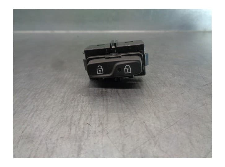 Recambio de interruptor para volvo v40 hatchback (525) d2 referencia OEM IAM 31376498