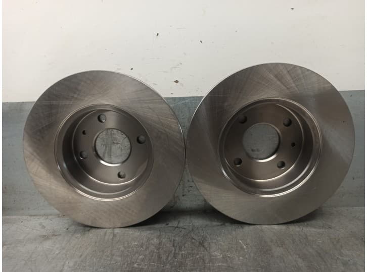Recambio de disco freno trasero para alfa romeo 33 berlina referencia OEM IAM 6017323 2