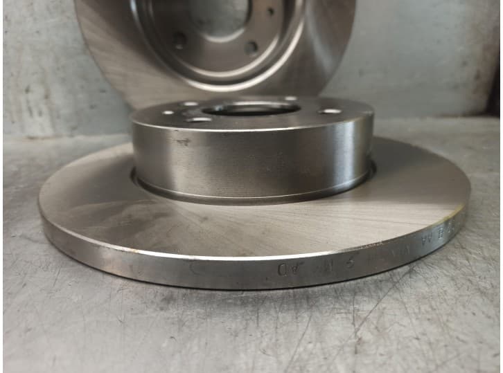 Recambio de disco freno trasero para alfa romeo 33 berlina referencia OEM IAM 6017323 3