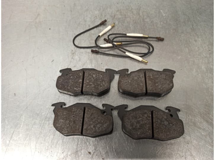 Recambio de pastillas de freno para peugeot 106 (s1) referencia OEM IAM WVA21061  VALEO 2