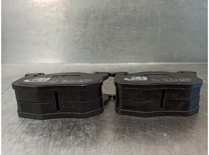 Recambio de pastillas de freno para peugeot 106 (s1) referencia OEM IAM WVA21061  VALEO 3
