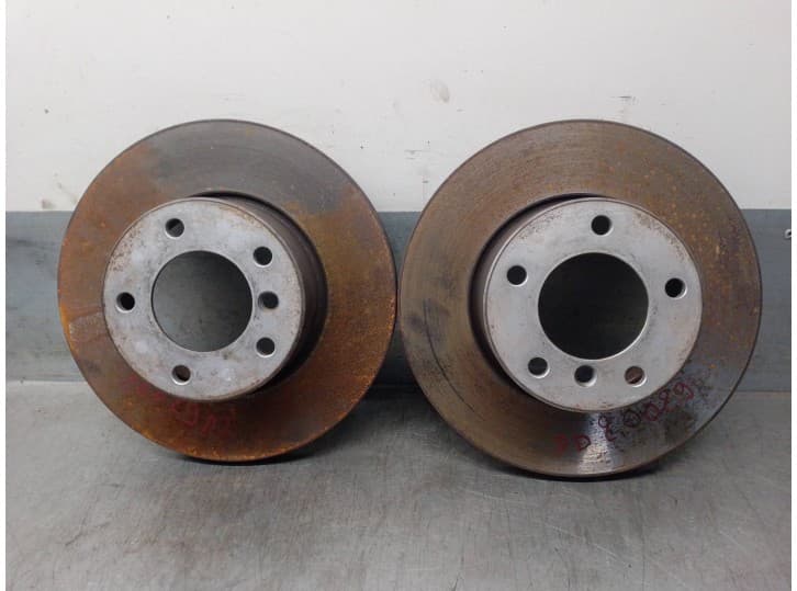 Recambio de disco freno delantero para bmw 5 (e39) 525 d referencia OEM IAM 34116767061