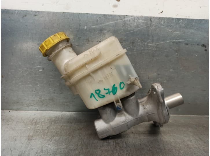 Recambio de bomba freno para ford ka (ru8) 1.2 referencia OEM IAM 32069666 32069666 TRW