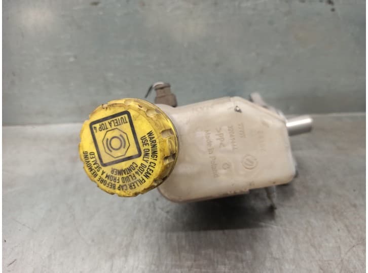 Recambio de bomba freno para ford ka (ru8) 1.2 referencia OEM IAM 32069666 32069666 TRW 2