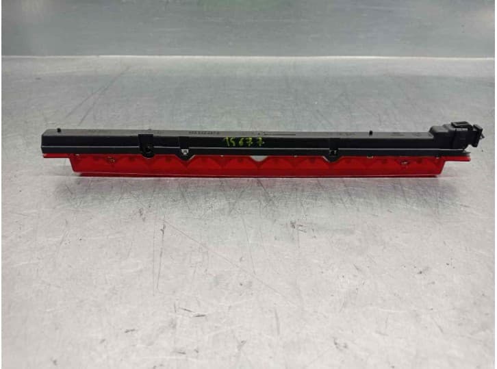 Recambio de luz central de freno para audi a3 (8l1) 1.9 tdi referencia OEM IAM 8D9945097B 2