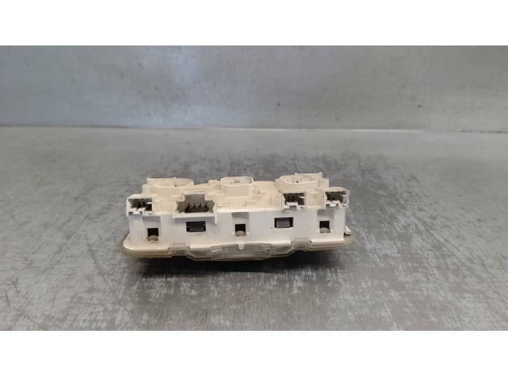 Recambio de luz interior para citroën c4 ii (nc_) 1.6 hdi 110 referencia OEM IAM 96887768BJ 3