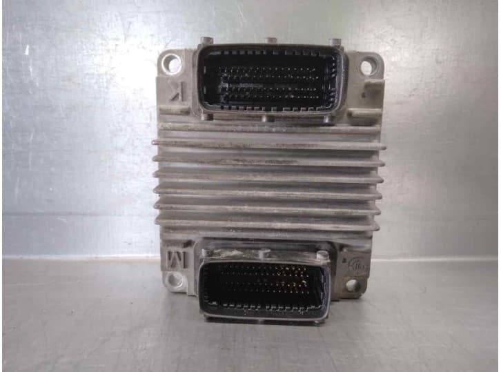 Recambio de centralita motor uce para daewoo tacuma (u100) 2.0 referencia OEM IAM 1220819 2