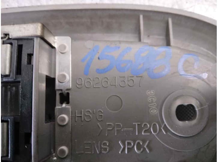 Recambio de luz interior para daewoo tacuma (u100) 2.0 referencia OEM IAM 96264357 3