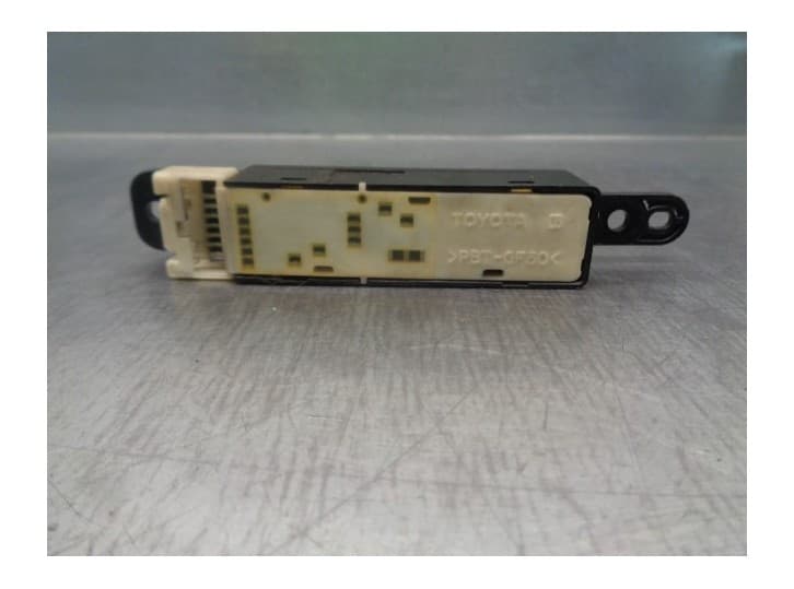 Recambio de interruptor para lexus ls (_f3_) 430 (ucf30) referencia OEM IAM 15A213 2