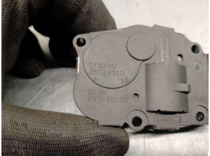 Recambio de motor calefaccion para bmw 5 (f10) 525 d referencia OEM IAM 26022010 4