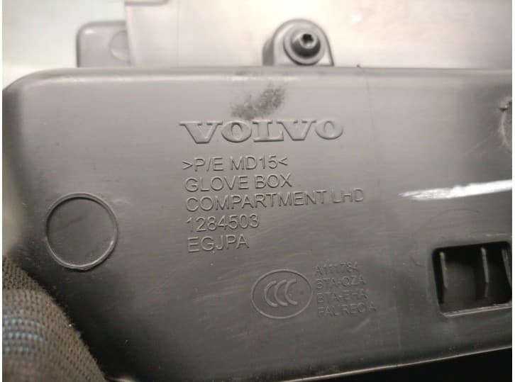 Recambio de guantera para volvo v40 hatchback (525) d3 referencia OEM IAM 1284503 6