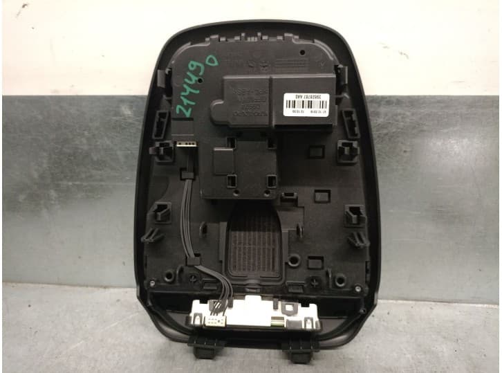 Recambio de luz interior para volvo v40 hatchback (525) d3 referencia OEM IAM 39828787 2