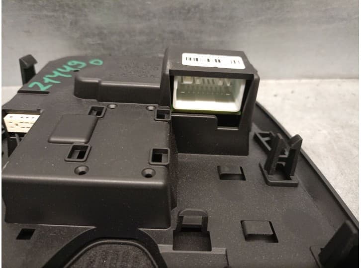 Recambio de luz interior para volvo v40 hatchback (525) d3 referencia OEM IAM 39828787 3