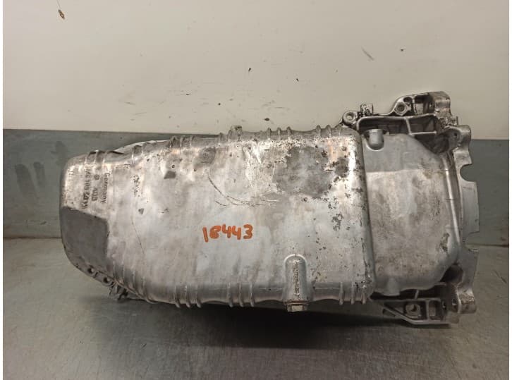 Recambio de carter para volvo s80 i (184) 2.5 tdi referencia OEM IAM 074103603K