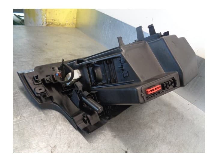 Recambio de guantera para peugeot 508 i (8d_) 2.2 hdi referencia OEM IAM 9686450877 3