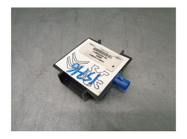 Recambio de antena para peugeot 508 i (8d_) 2.2 hdi referencia OEM IAM 9666359980 2