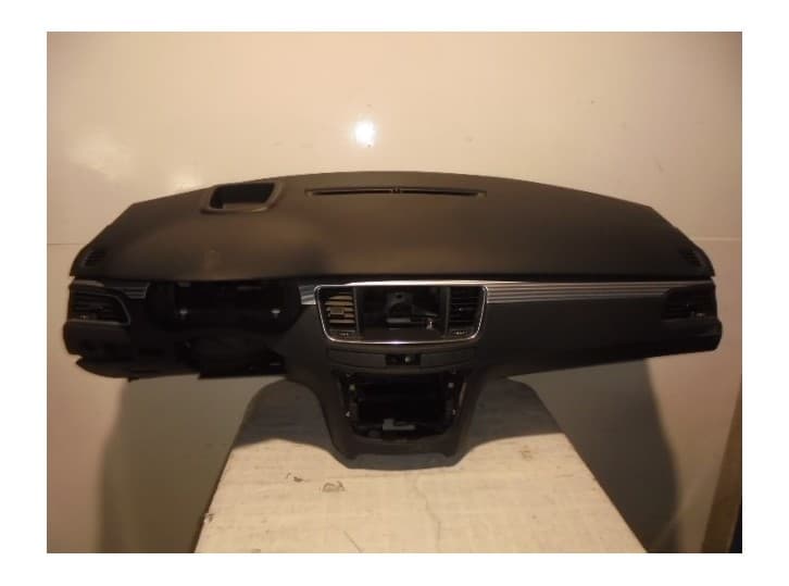 Recambio de salpicadero para peugeot 508 i (8d_) 2.2 hdi referencia OEM IAM 8247CJ NEGRO