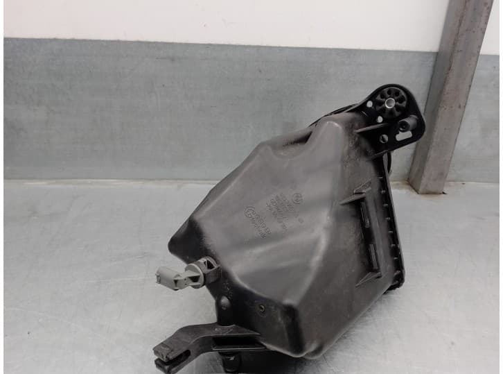 Recambio de deposito expansion para bmw 5 (f10) 525 d referencia OEM IAM 17137806038 3