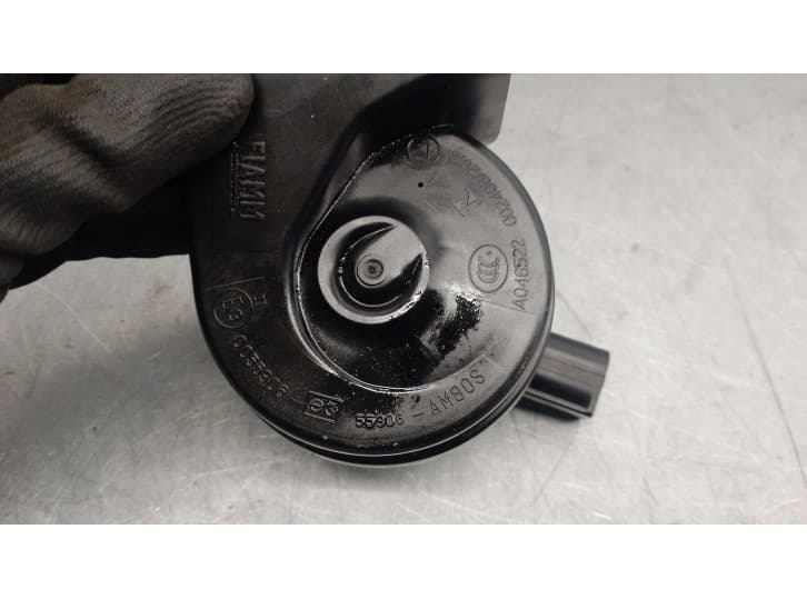Recambio de claxon para bmw x1 (f48) sdrive 16 d referencia OEM IAM 741091703 61337410920 5