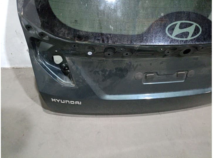 Recambio de porton trasero para hyundai tucson hybrid referencia OEM IAM 5614355 3