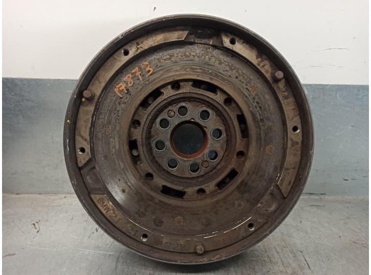 Recambio de volante motor para bmw 3 (e46) 316 i referencia OEM IAM 21211223711