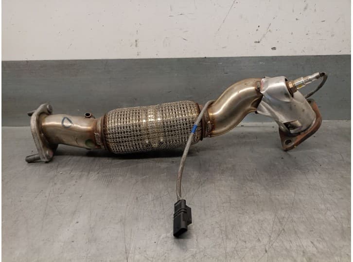 Recambio de tubo escape delantero para hyundai tucson hybrid referencia OEM IAM G4FT 2