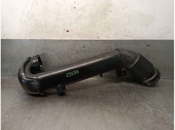 Recambio de tubo para bmw x1 (f48) sdrive 16 d referencia OEM IAM 13718511377 13718511377