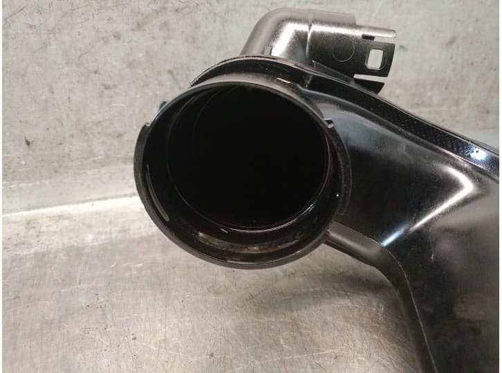 Recambio de tubo para bmw x1 (f48) sdrive 16 d referencia OEM IAM 13718511377 13718511377 4
