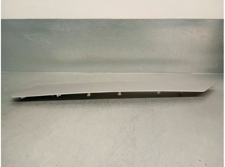 Recambio de molduras traseras para talbot solara sx 1.6 referencia OEM IAM 6J2 3