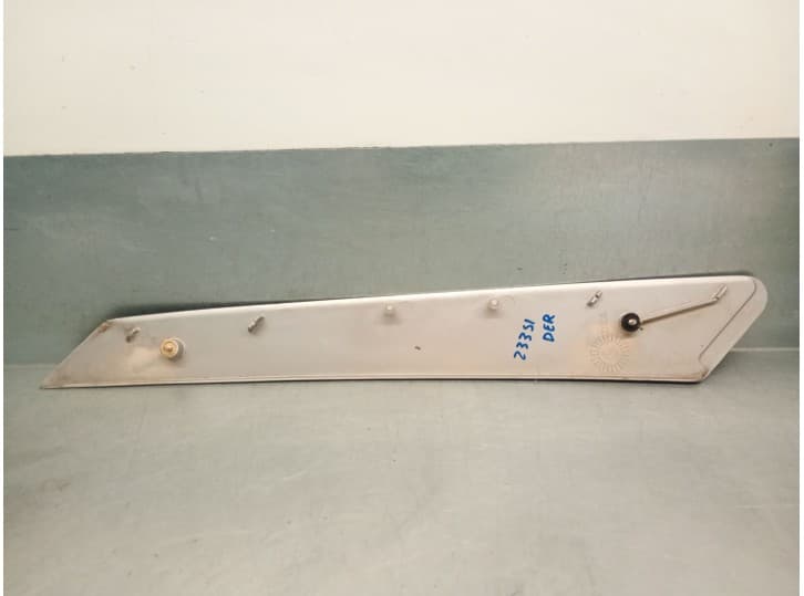 Recambio de molduras traseras para talbot solara sx 1.6 referencia OEM IAM 6J2 2