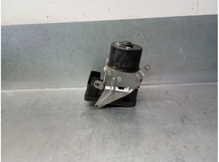 Recambio de abs para bmw 3 (e90) 320 d referencia OEM IAM 34516789300 34512460468 2