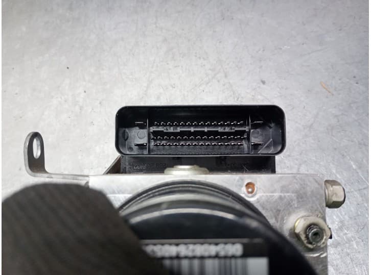 Recambio de abs para bmw 3 (e90) 320 d referencia OEM IAM 34516789300 34512460468 8