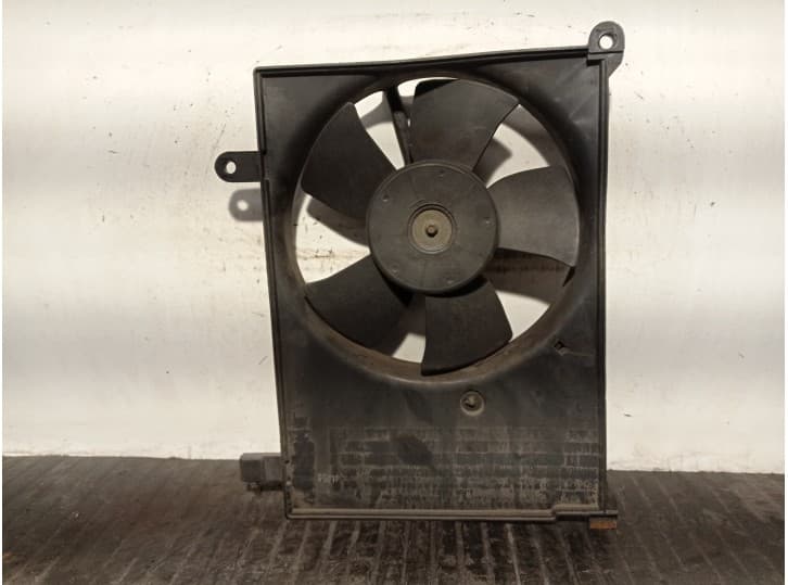 Recambio de electroventilador para daewoo lanos (klat) 1.5 referencia OEM IAM 96182264